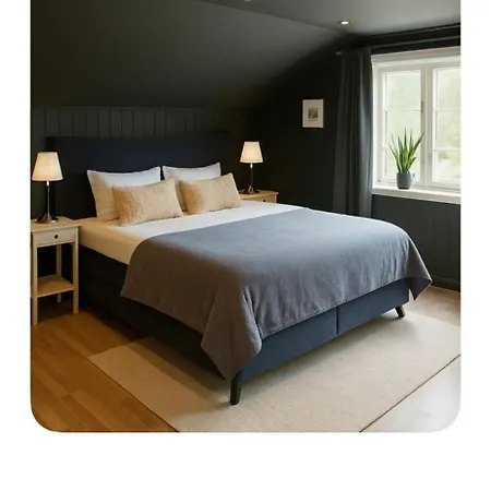 Romslig Hus Med Jacuzzi, Spillrom Og Stor Terrasse 腓特烈斯塔