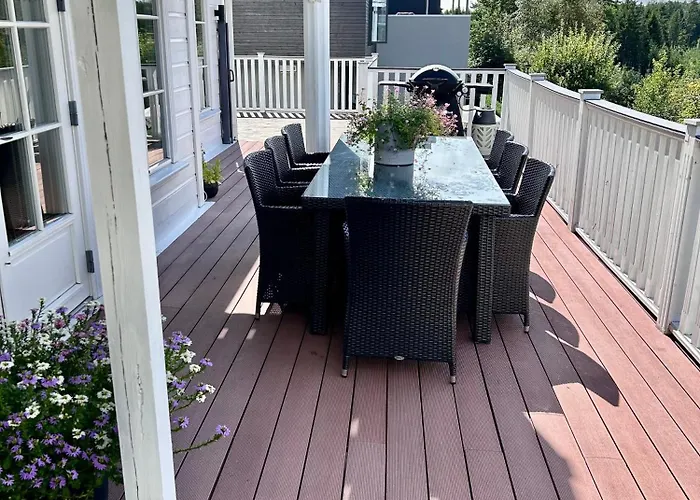 Stort Luftig Hus I بيت للعطل *